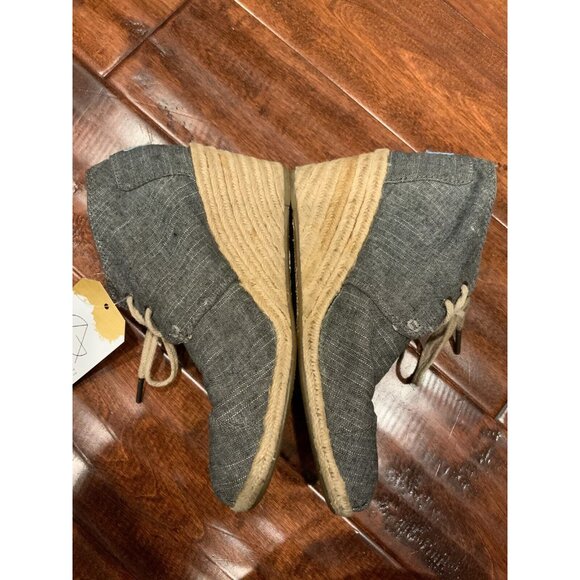 TOMS Blue Chambray Espadrilles Wedge Heels, Size 7.5 (US) - Picture 6 of 7